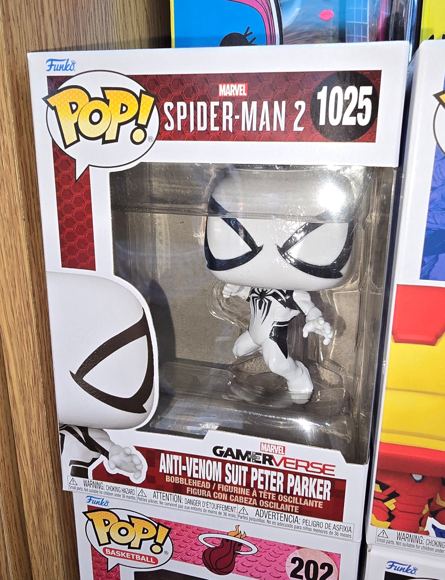 Marvel Spider-Man 2 - Anti-Venom Suit Peter Parker #1025