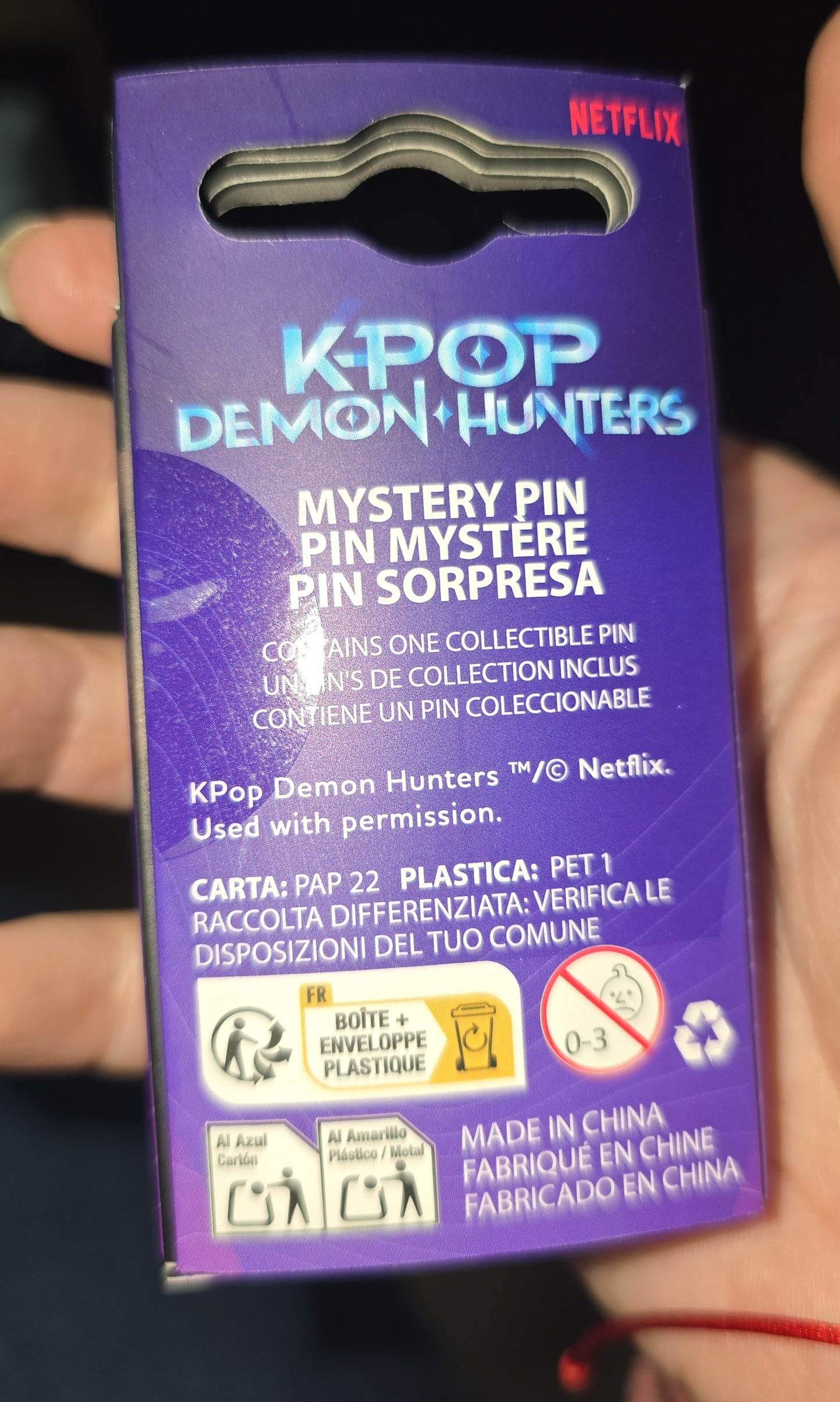 Blind Box Enamel Pins - K-POP Demon Hunters