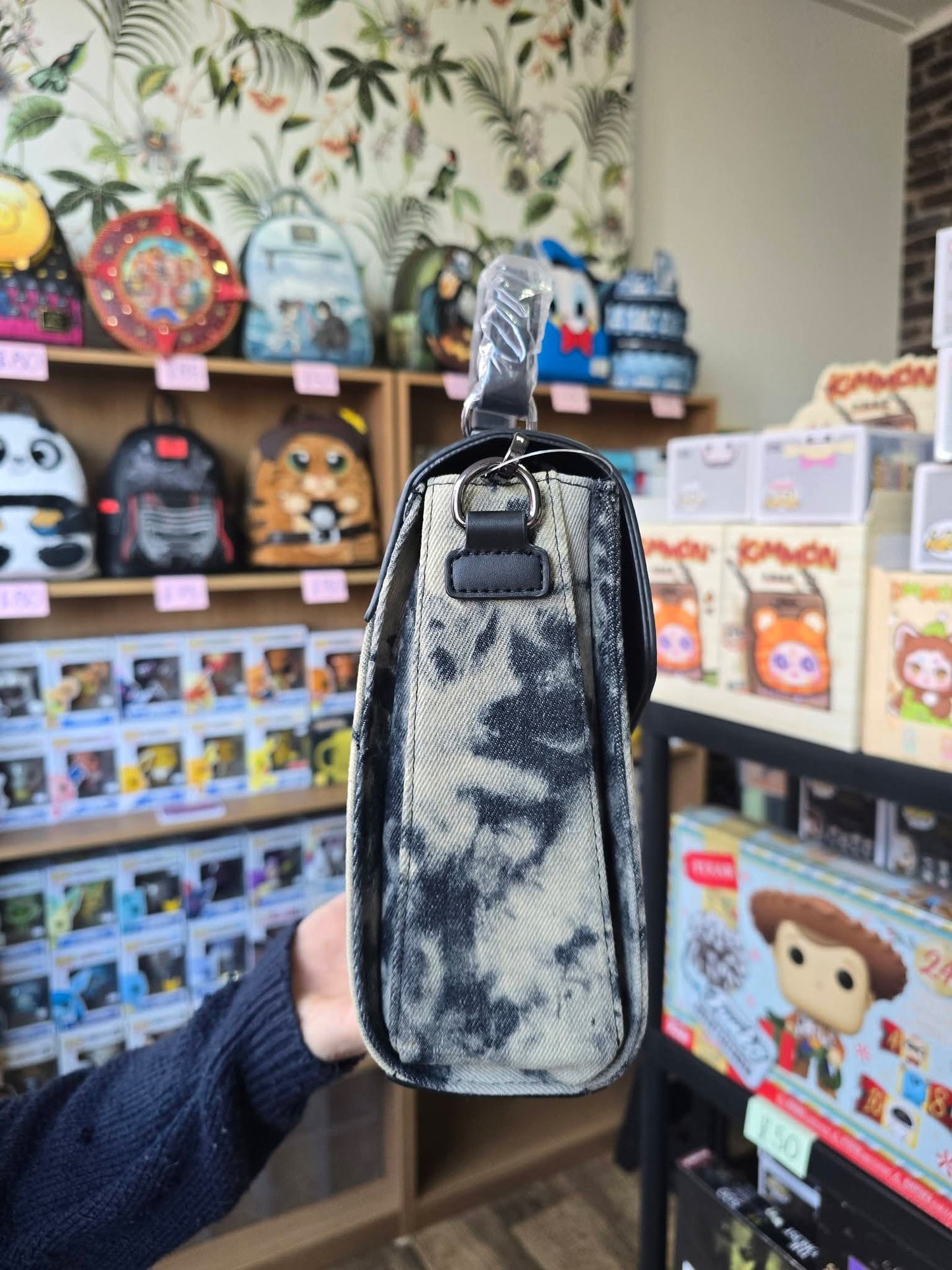 Loungefly Netflix Stranger Things Crossbody