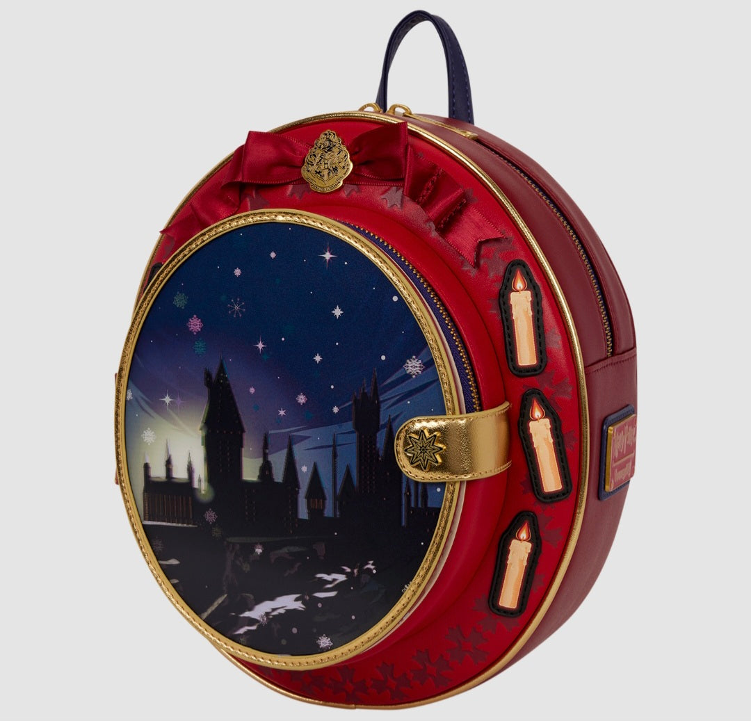 Loungefly - Harry Potter Hogwarts Holiday Cameo Mini Backpack