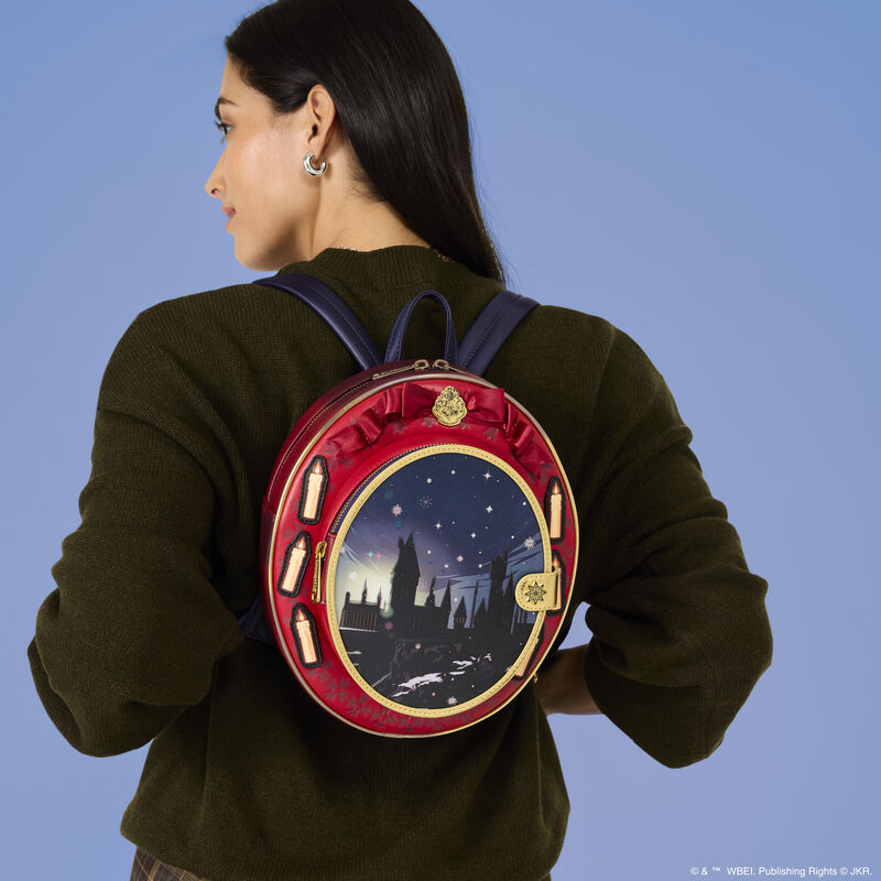 Loungefly - Harry Potter Hogwarts Holiday Cameo Mini Backpack