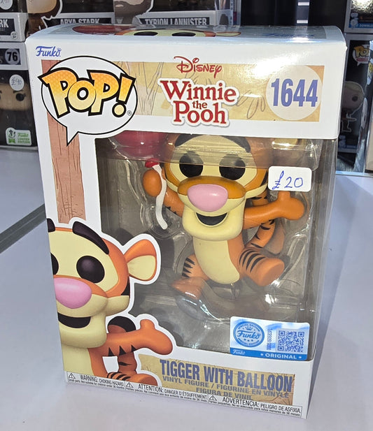 Winnie The Pooh - Tigger With Balloon #1644