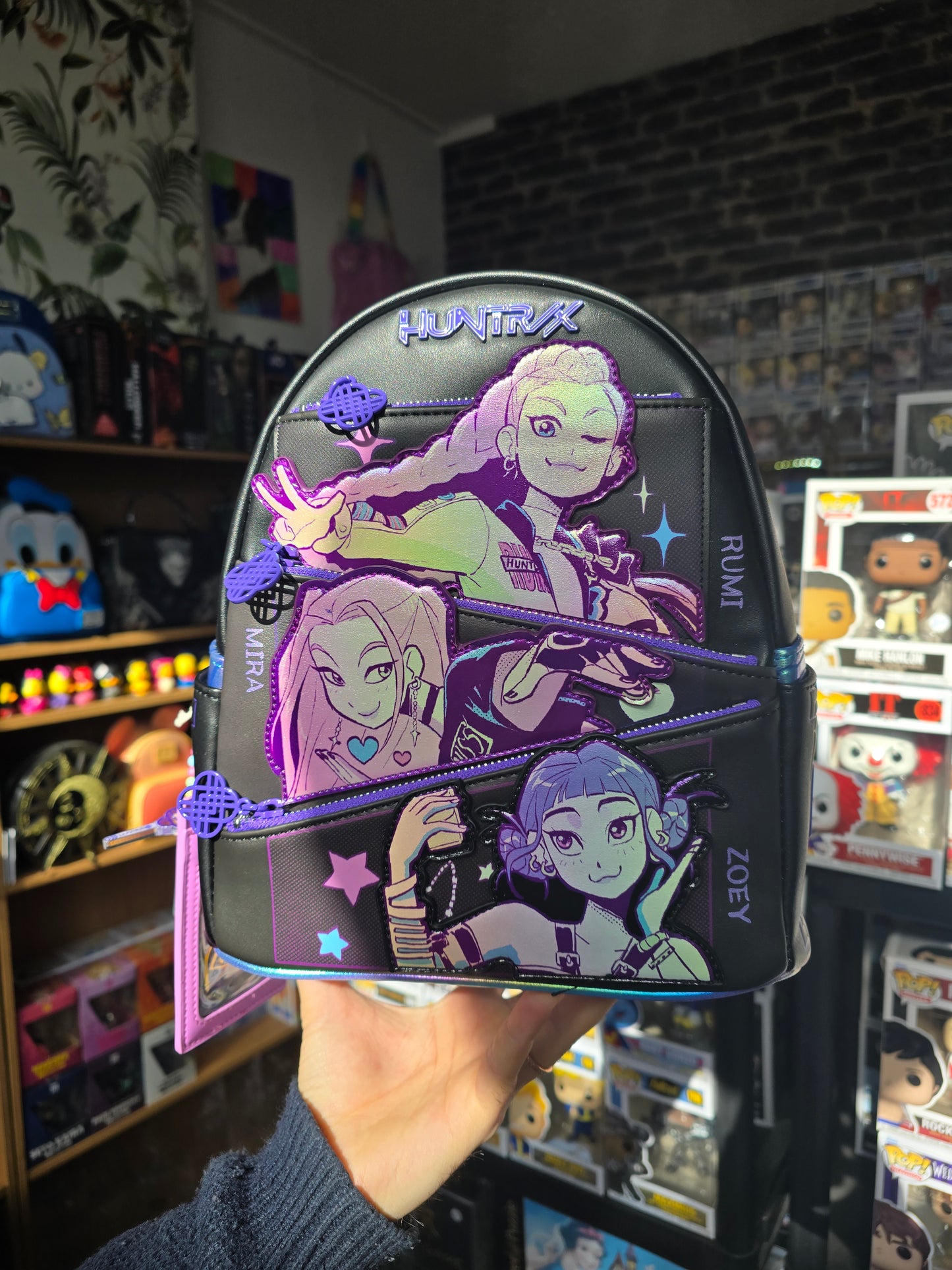 Loungefly - K-Pop Demon Hunters Huntrix Mini Backpack