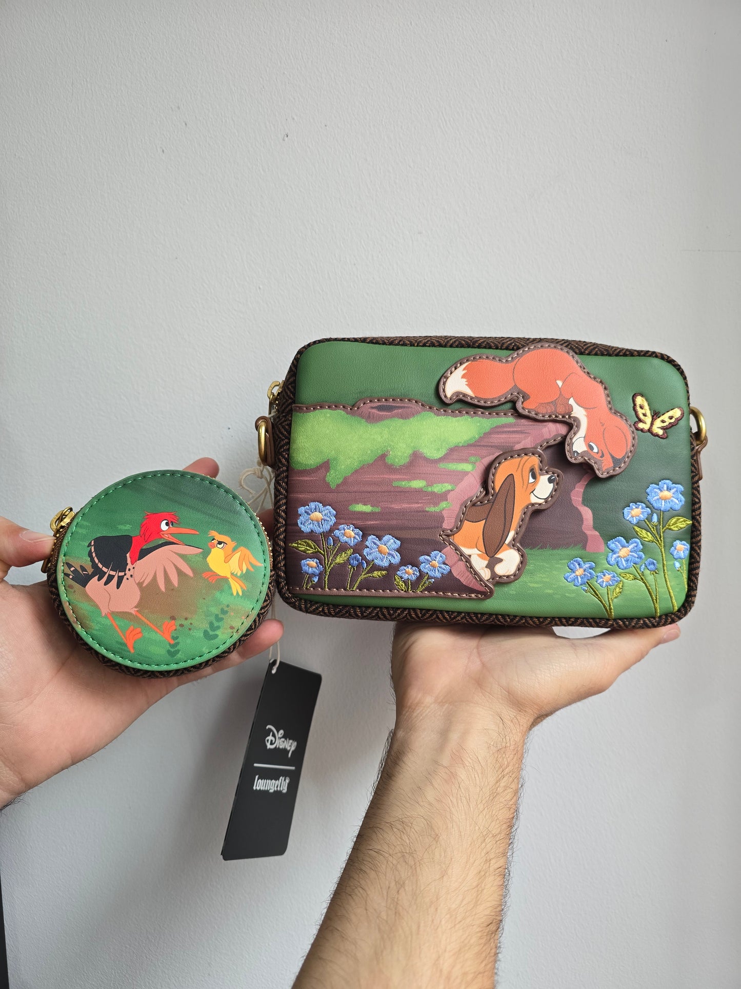 Loungefly - The Fox and the Hound Tod & Copper Sling Crossbody Bag with Coin Bag