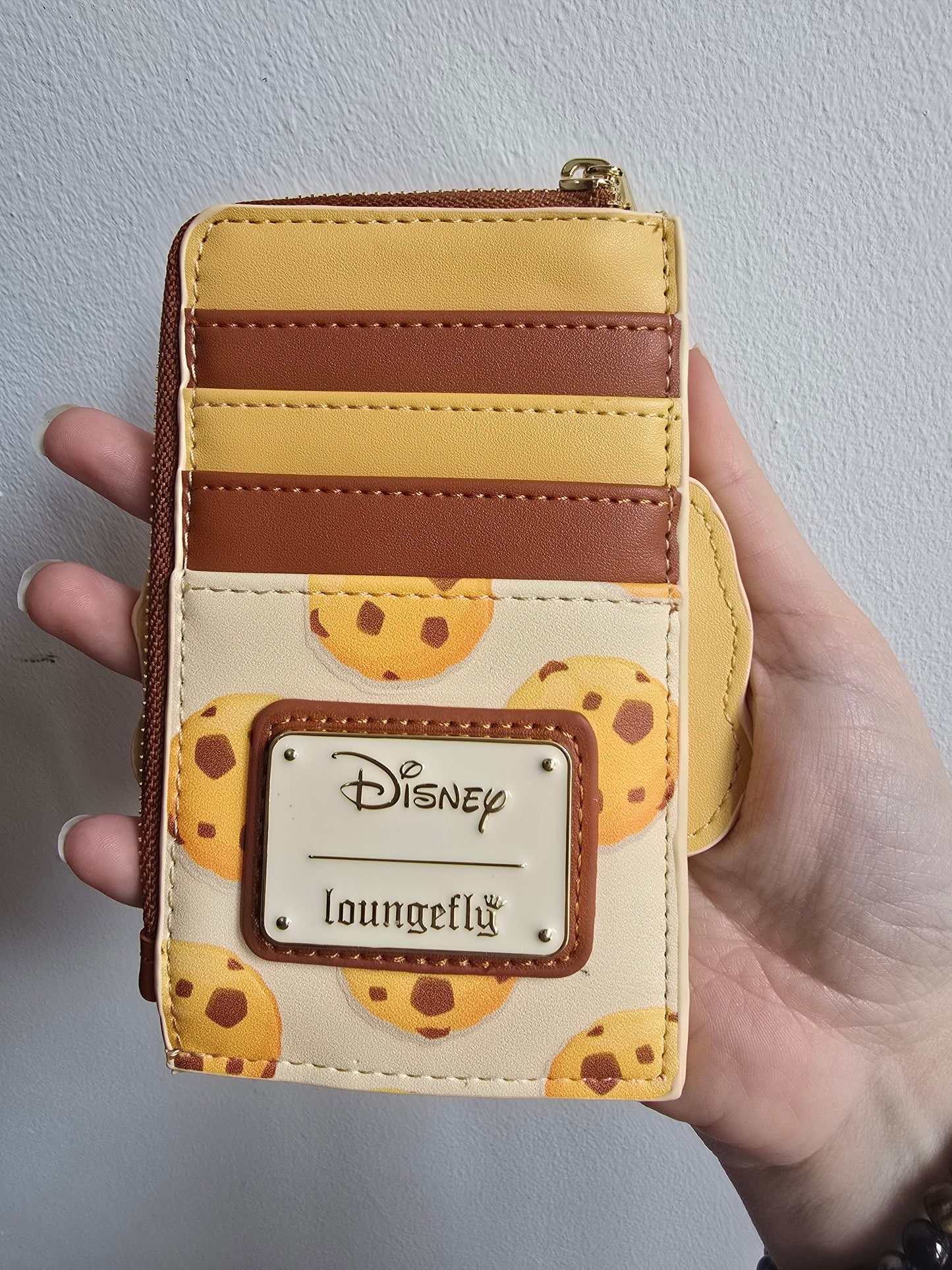 Loungefly - Tangled Pascal Cookie Zip Around Card Holder