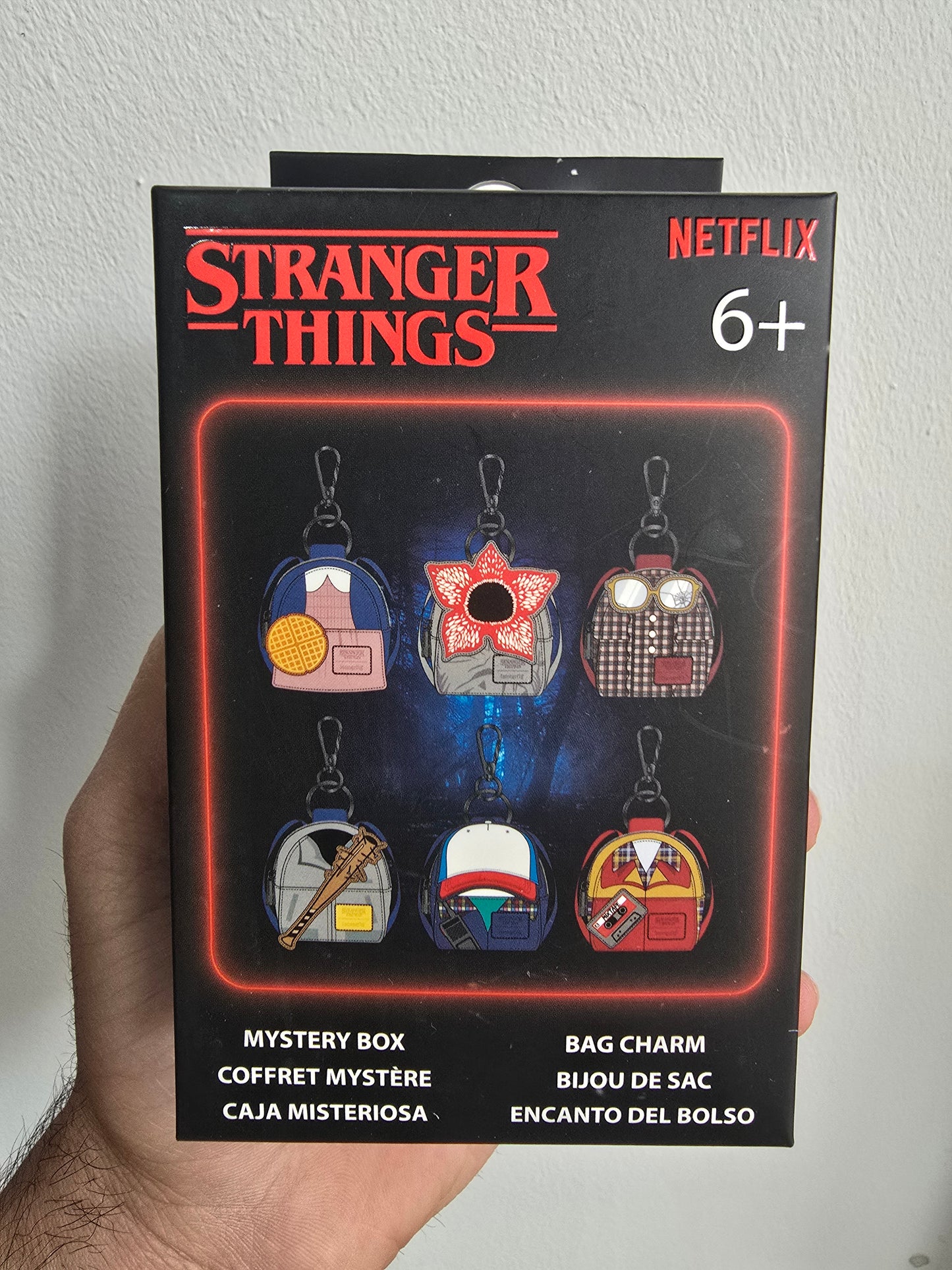 Loungefly - Stranger Things Mystery Mini Backpack Keychain Charm - OPENED Dustin