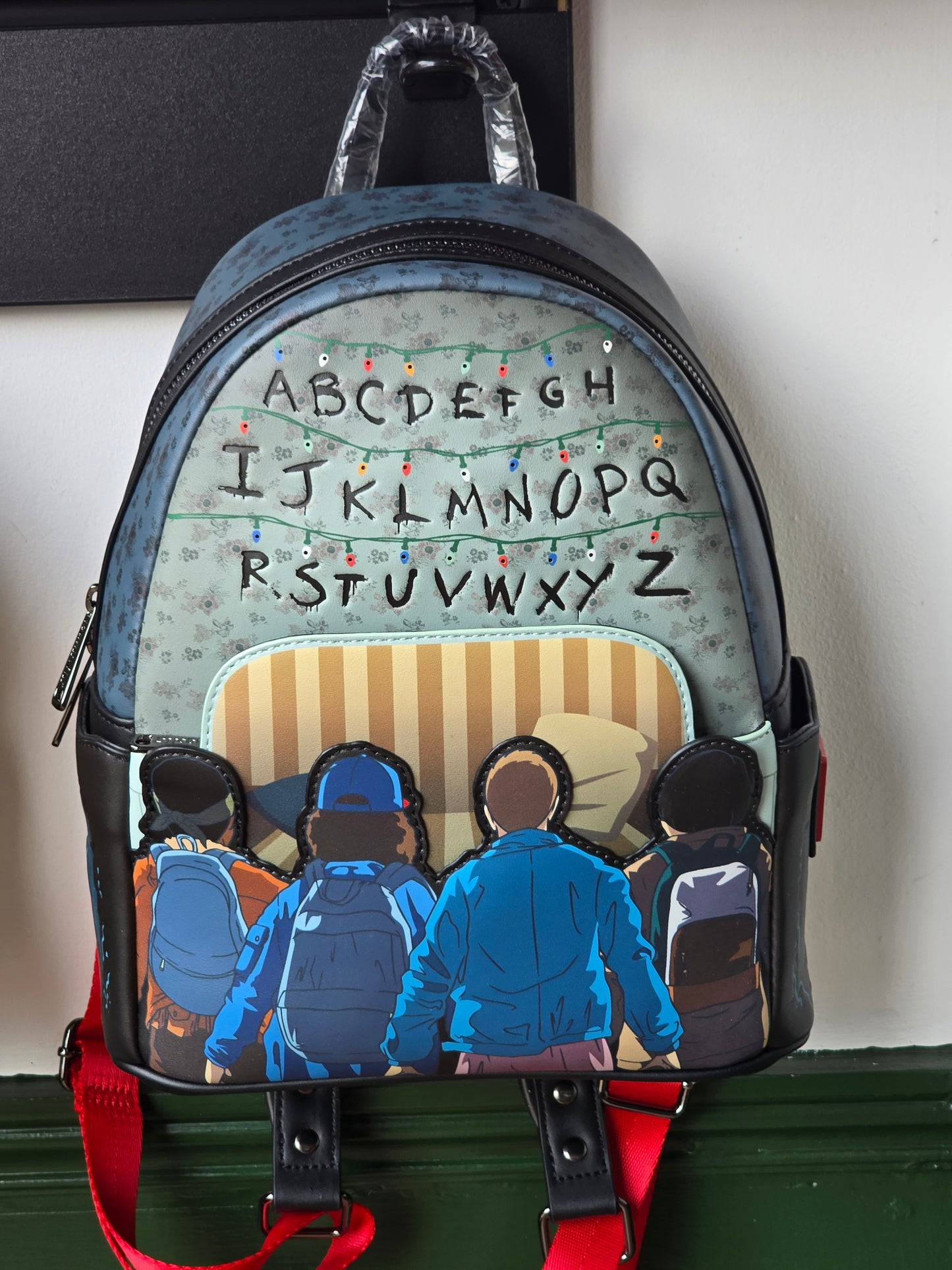 Loungefly - Stranger Things Light-Up Mini Backpack