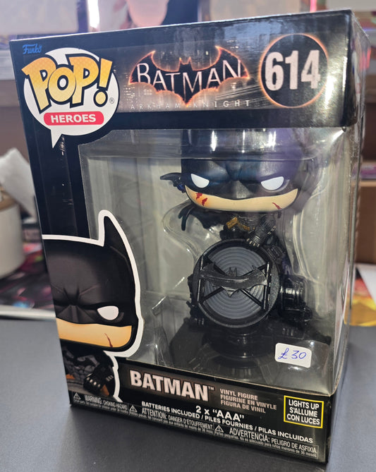 Batman Arkham Knight - Batman #614 Lights Up
