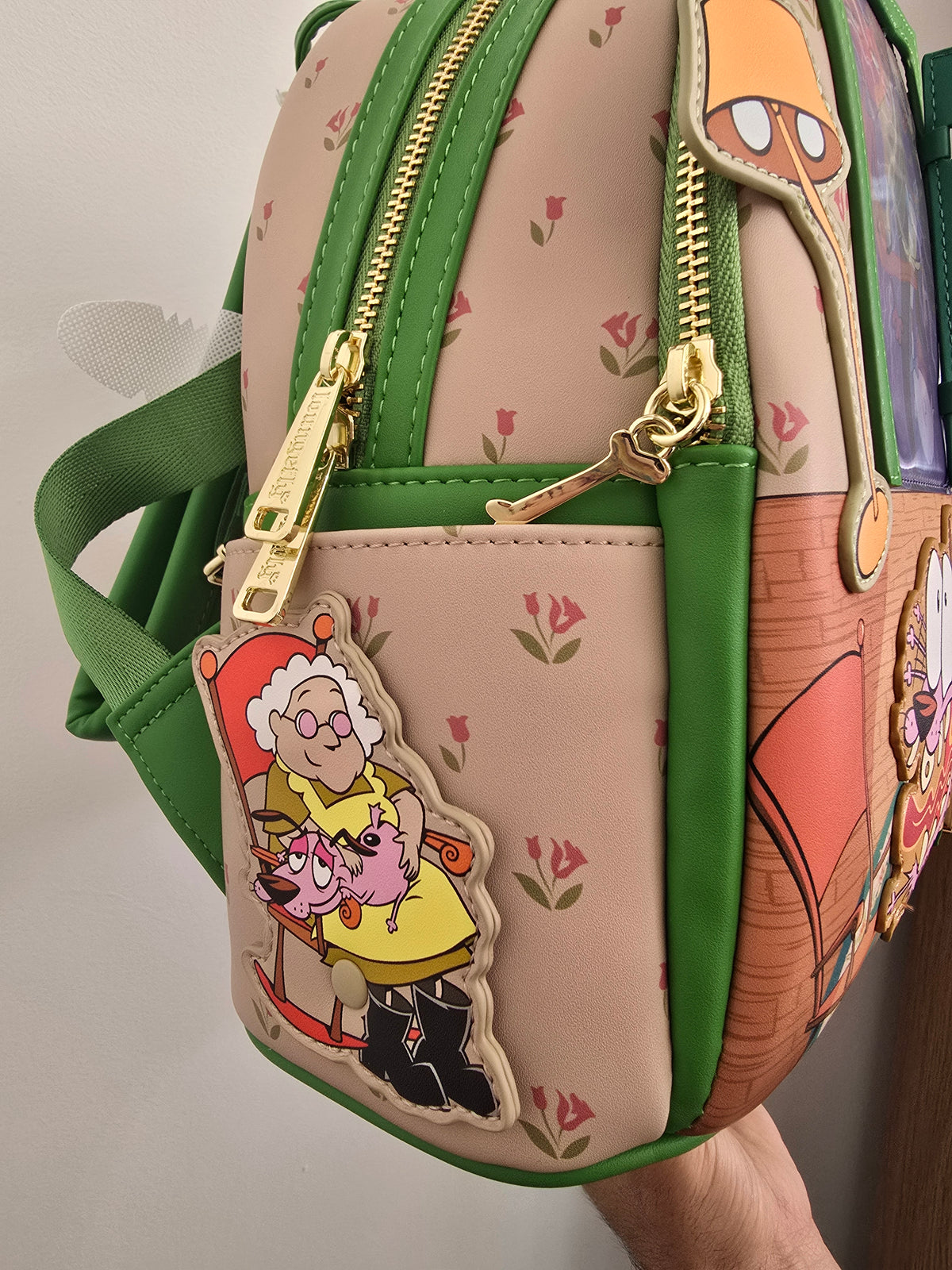 Loungefly - Courage the Cowardly Dog Lenticular Mini Backpack