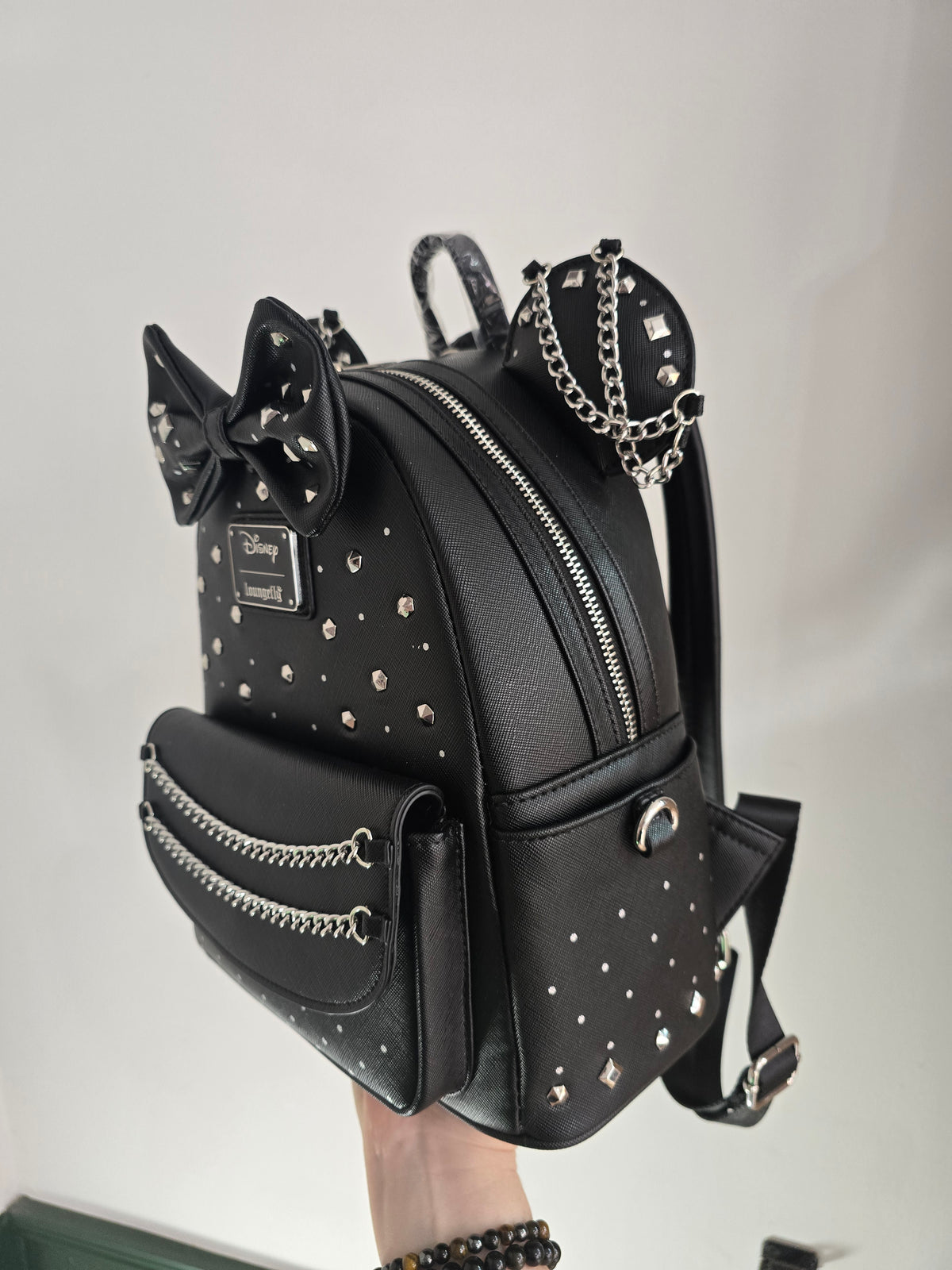 Loungefly - Minnie Mouse Studs & Chains Mini Backpack