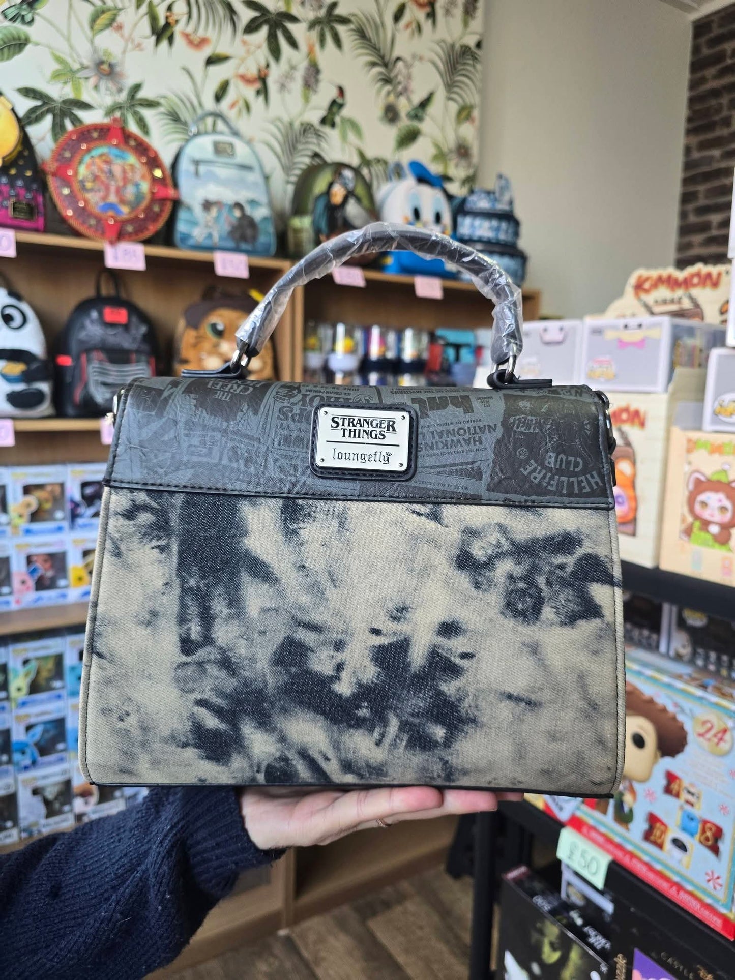 Loungefly Netflix Stranger Things Crossbody